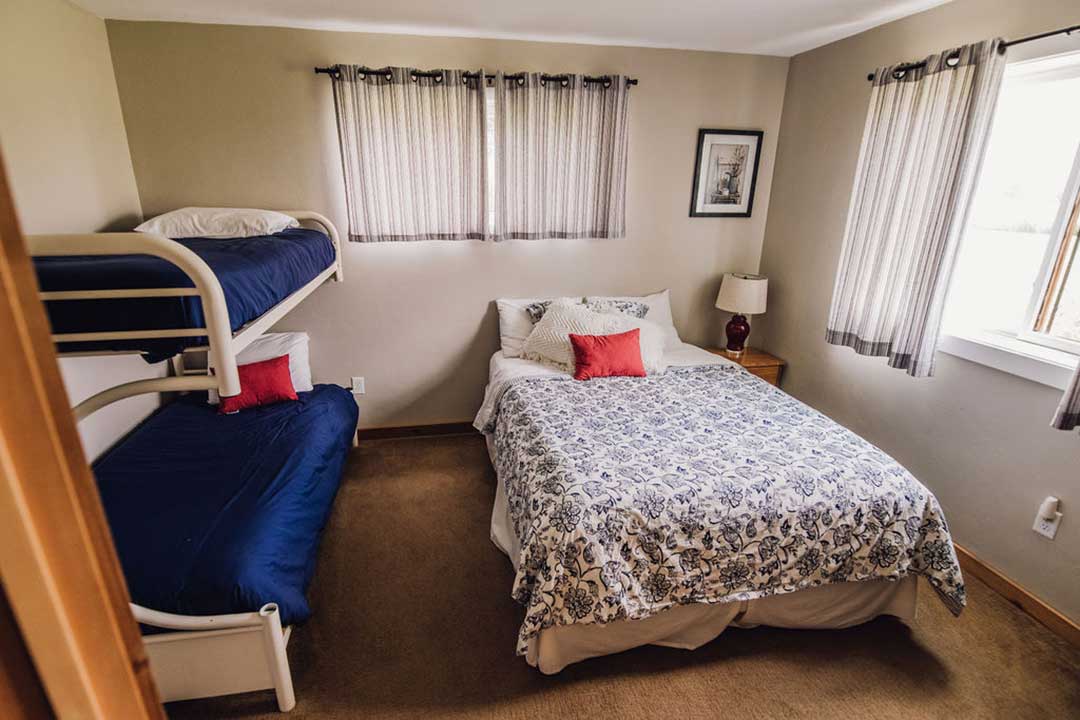Americana Room at Three Peaks Lodge
