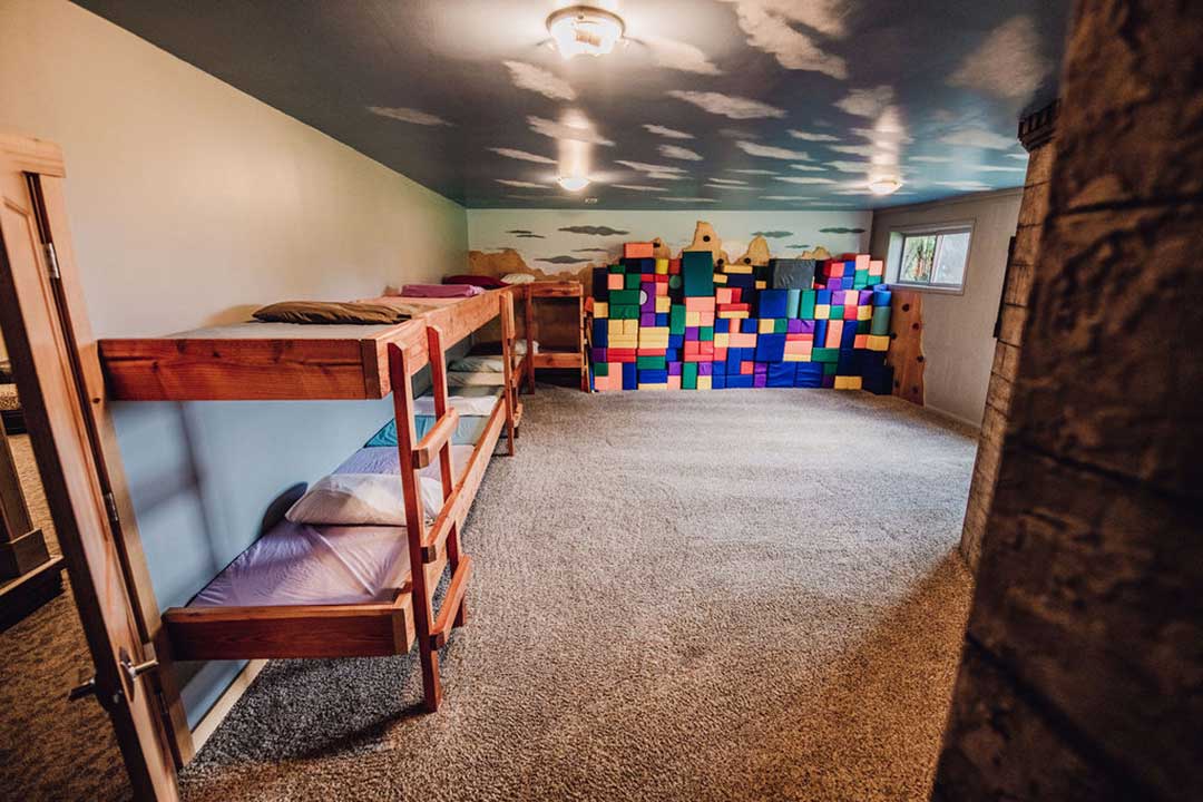 Bunk Room at Three Peaks Lodge