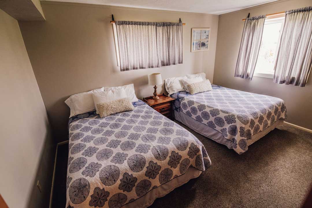 Lighthouse Room at Three Peaks Lodge